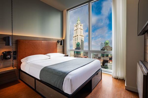 ox-nycof-1-queen-bed-high-floor-26691_Classic-Hor